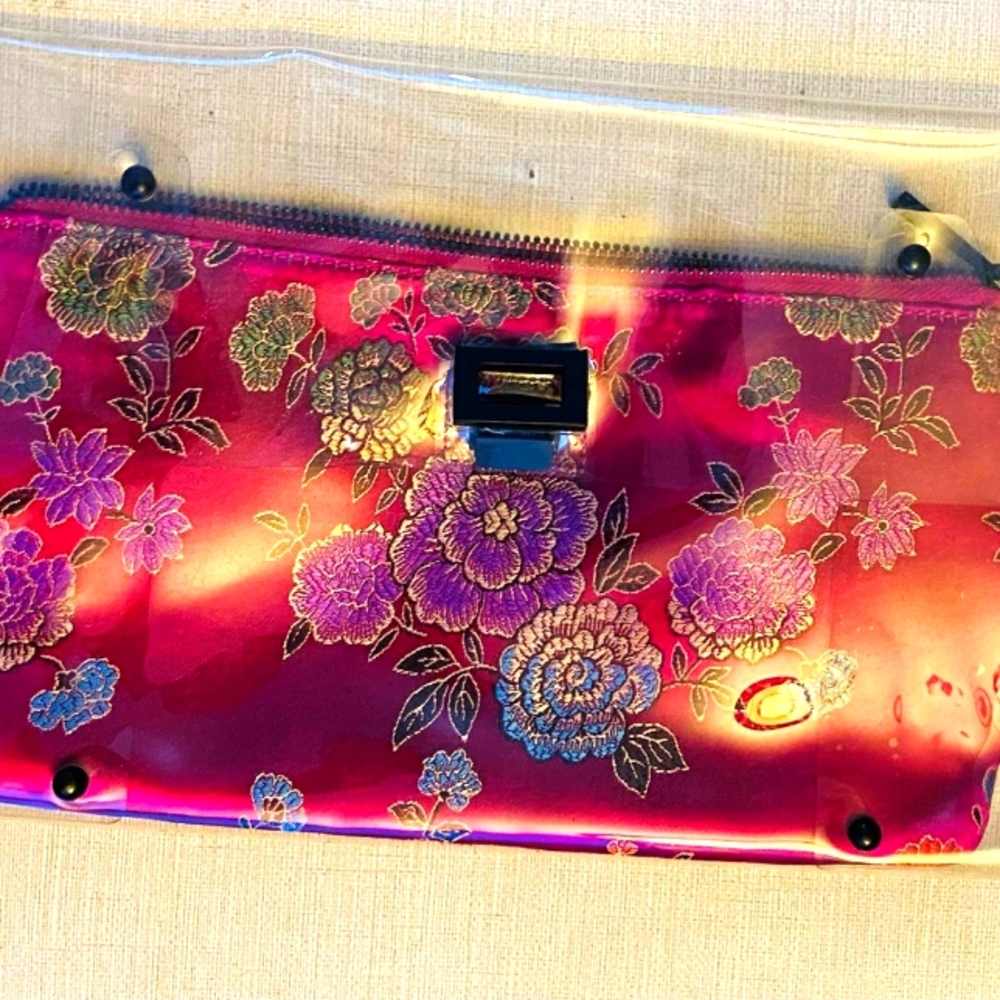 Clutch purse